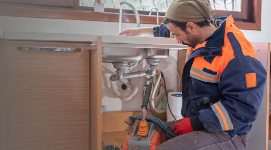 Local expert plumbing services in Crystal, MI